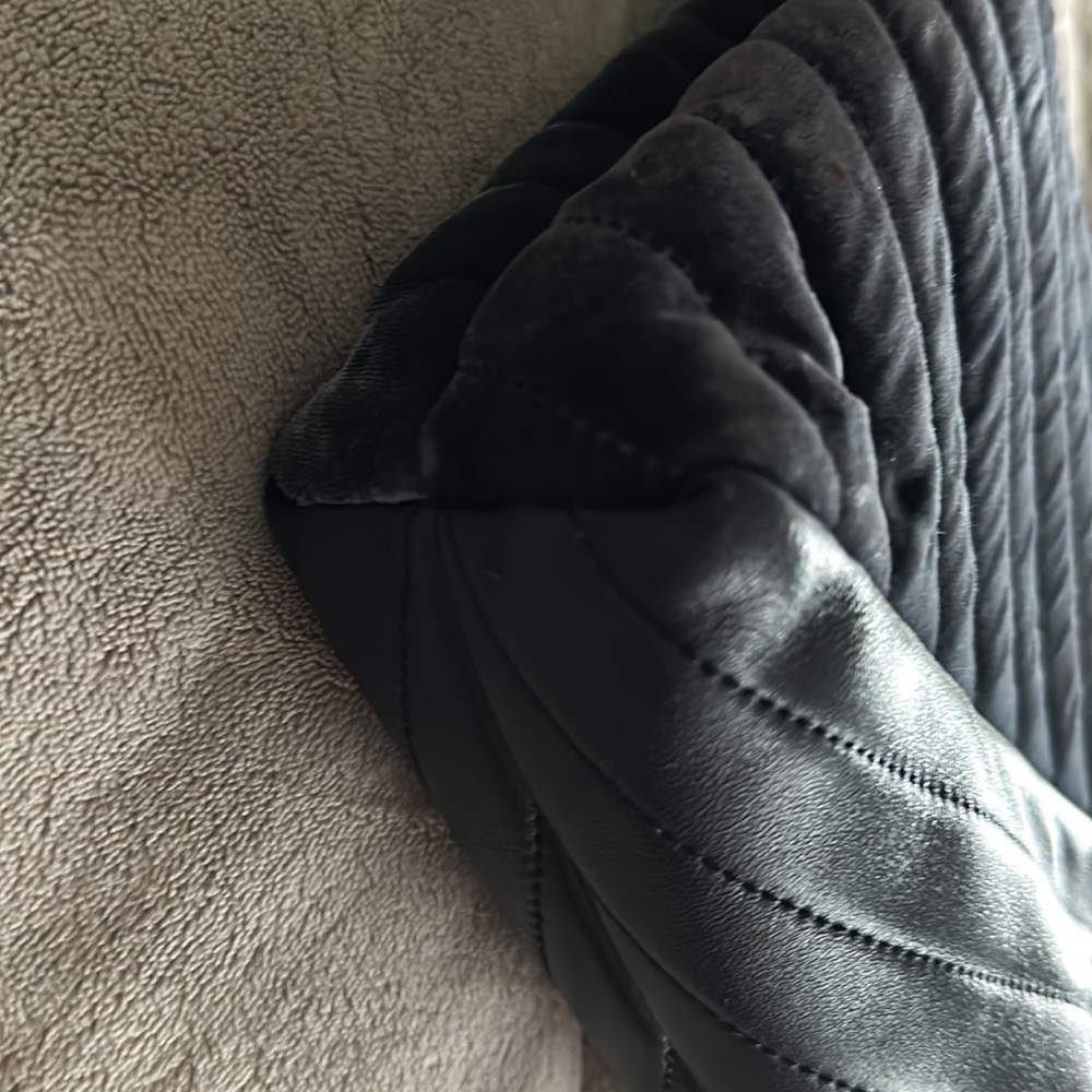Tory Burch Kira chevron convertible - Picture 12 of 13